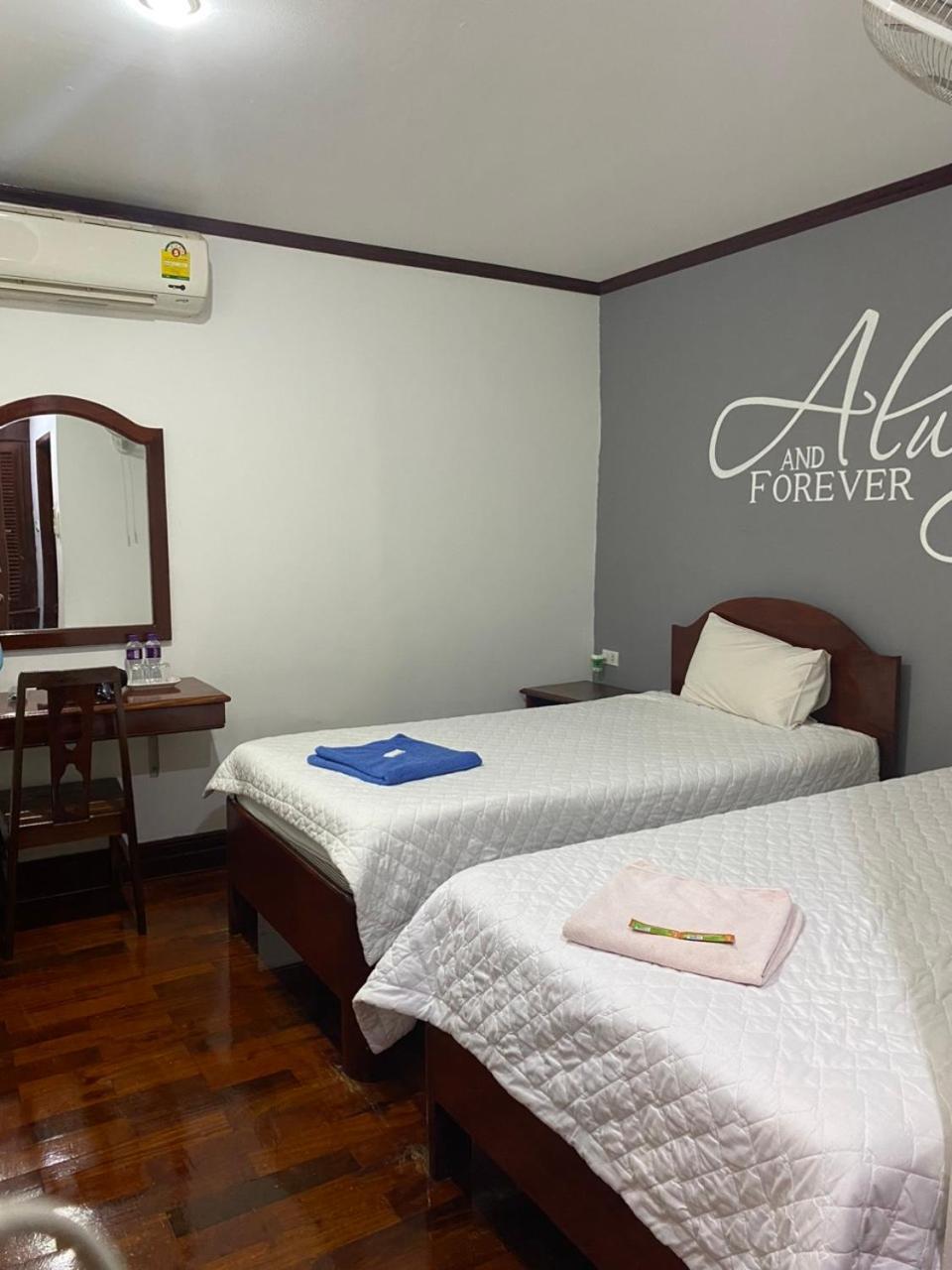 Davika Hotel Vientiane Luaran gambar